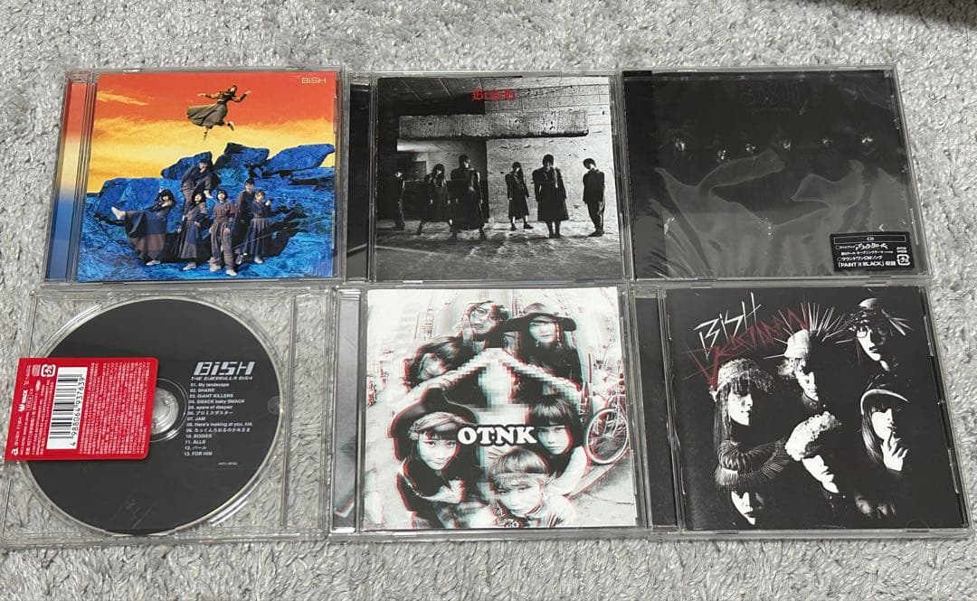 BiSHグッズまとめ売り(値下げ可)