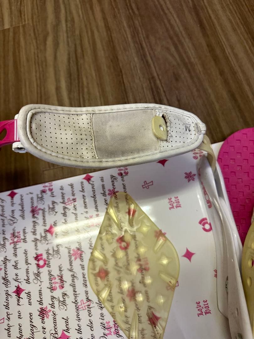 スノーボード 011Artistic143 ビンディングBurton sizeM