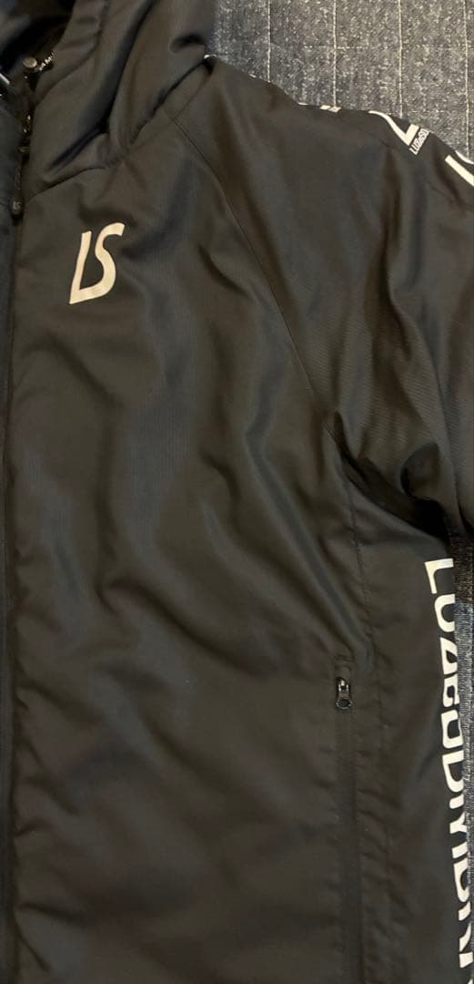 Luz e Sombra ルースインソブラ　中綿コート　ブラック　裏地フリース