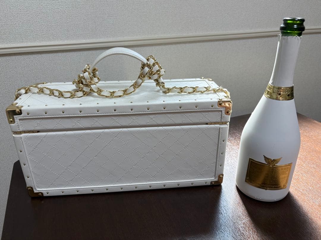 エンジェル　シャンパン　ホリデーエディション　空箱