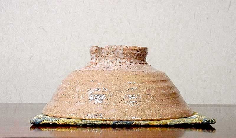 萩焼　中野霓林（二代）作　茶碗　無傷　共箱　保証。