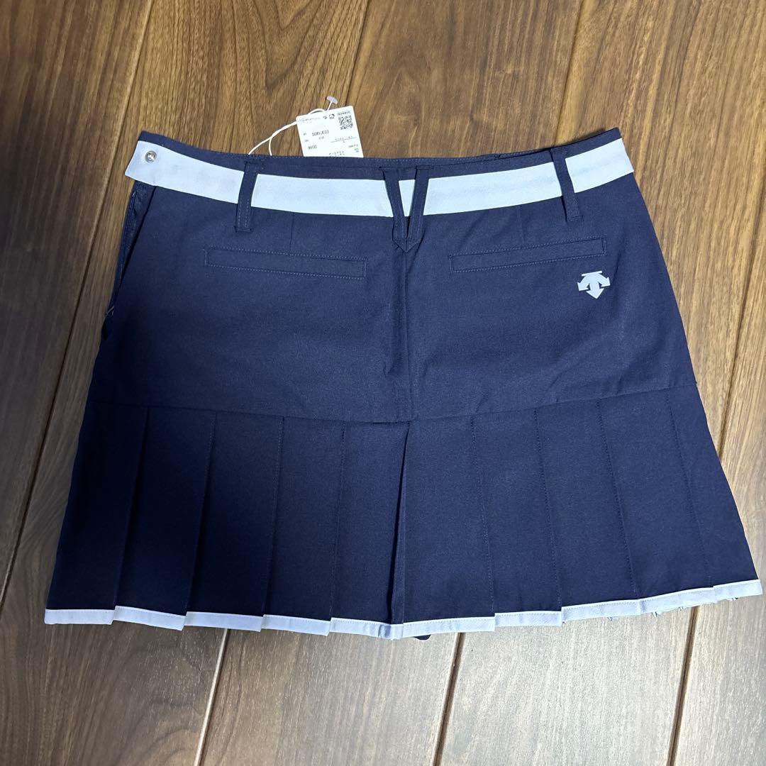 【未使用】デサント　ネイビー　セットアップ　サイズＬ