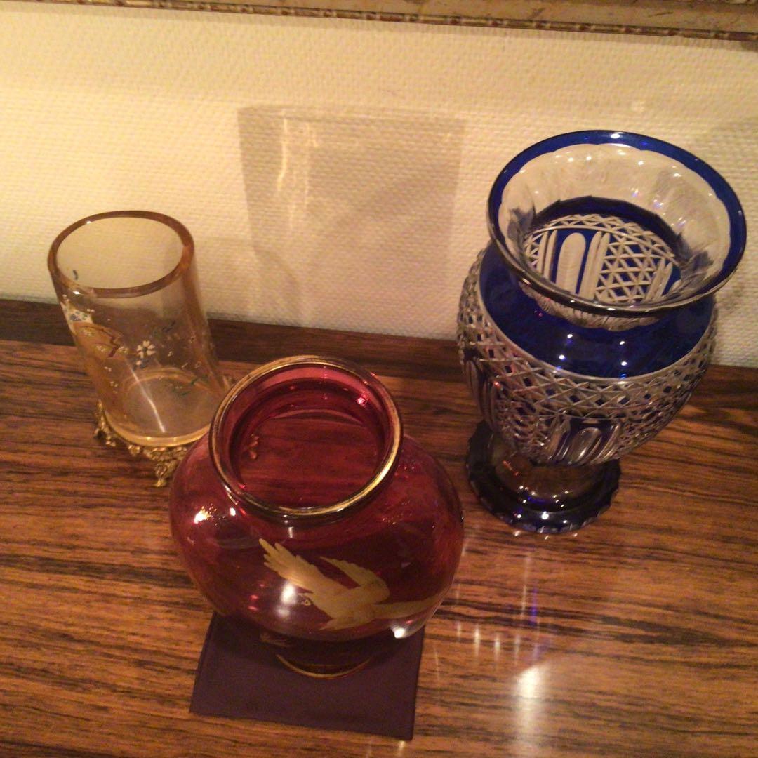 オールドバカラ　「獲物を狙う鳥　花器」　1890年頃　アンティーク美品