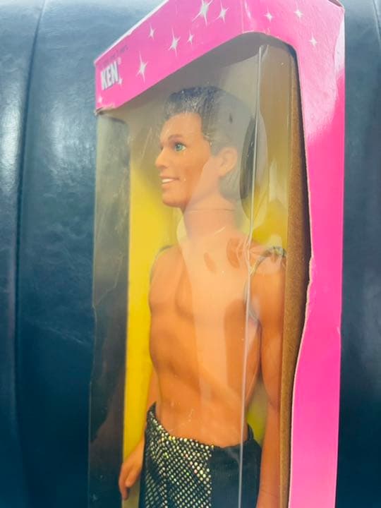 Barbie ケン人形