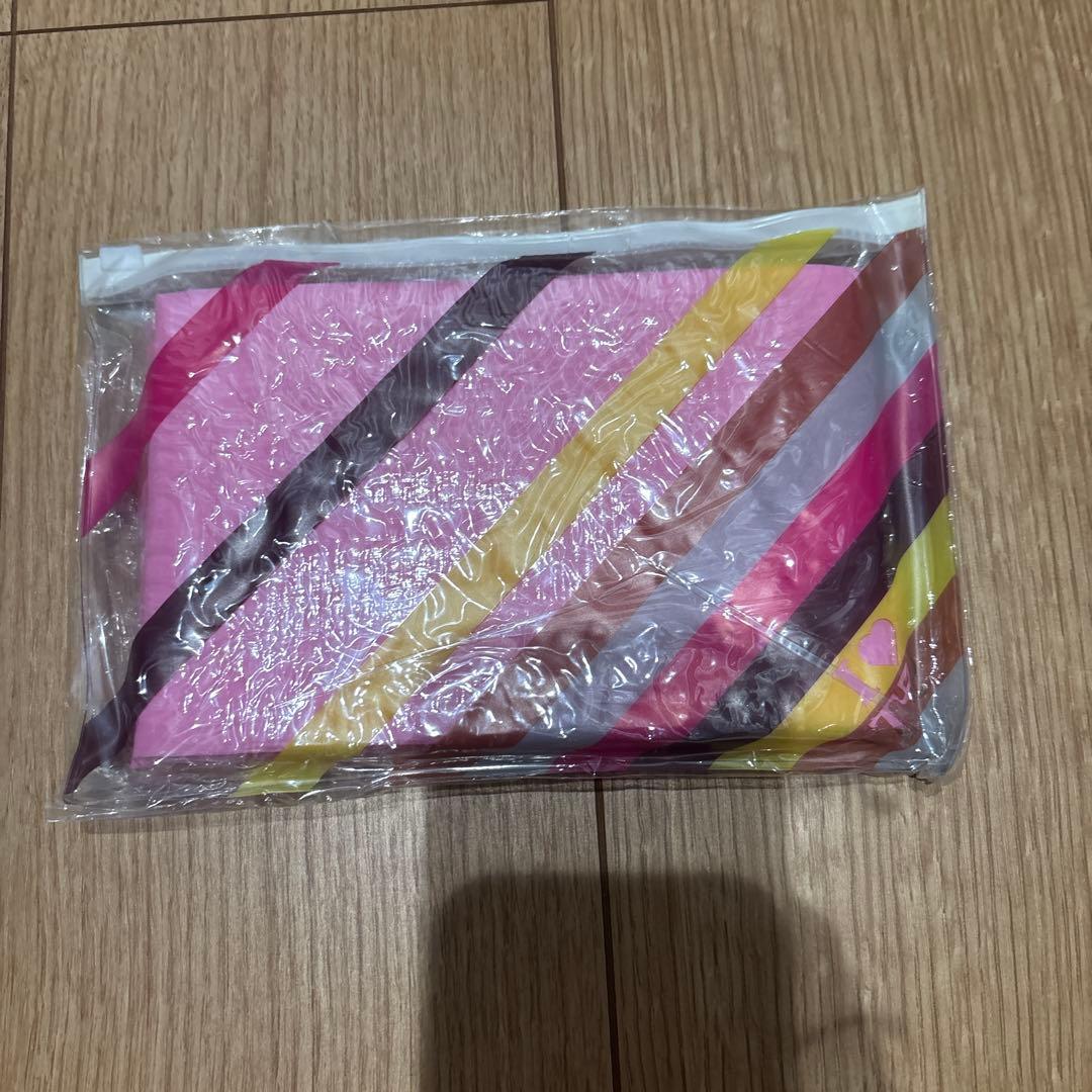 浜崎あゆみ ポーチ類 ファンクラブ限定も 新品未使用 7点まとめ売り