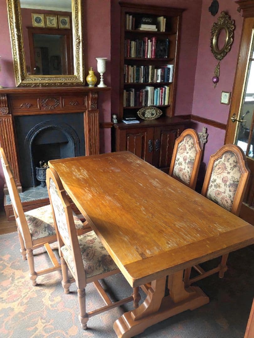 【英国アンティーク調】ダイニングチェア ゴブラン織 花柄 鋲打ち 木製　3/4