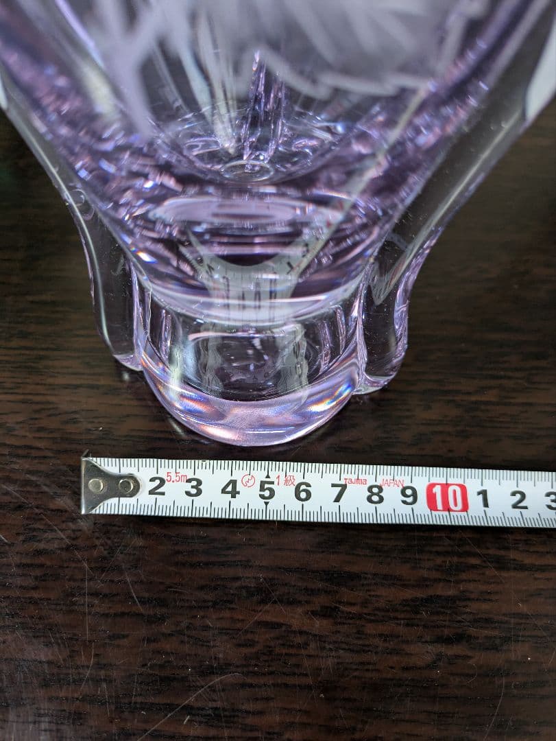 薄紫色の花瓶 　アレキサンドライト　サインアリ　変色ガラス　28cm お値下げ中