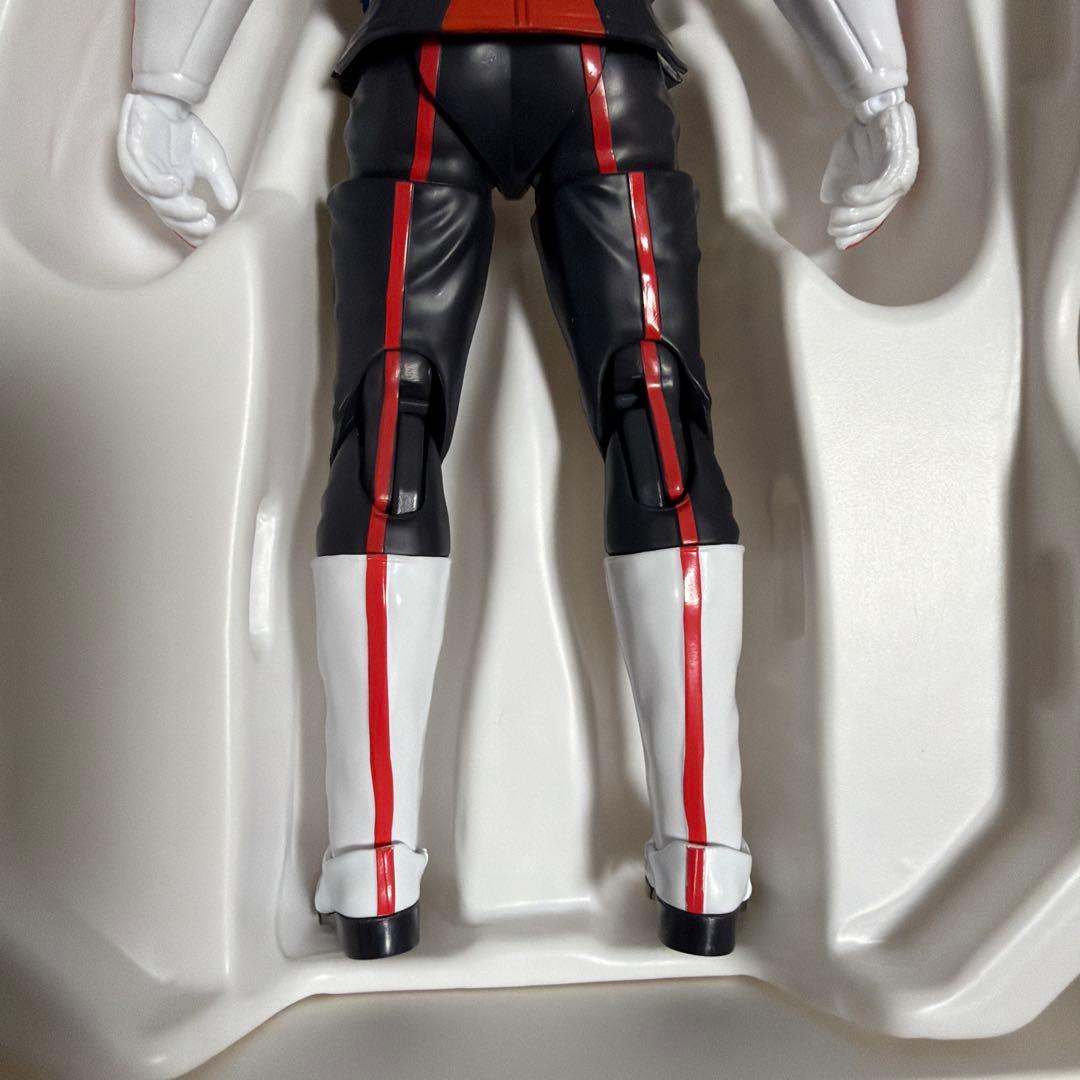 SHFiguarts真骨彫製法　仮面ライダーストロンガー