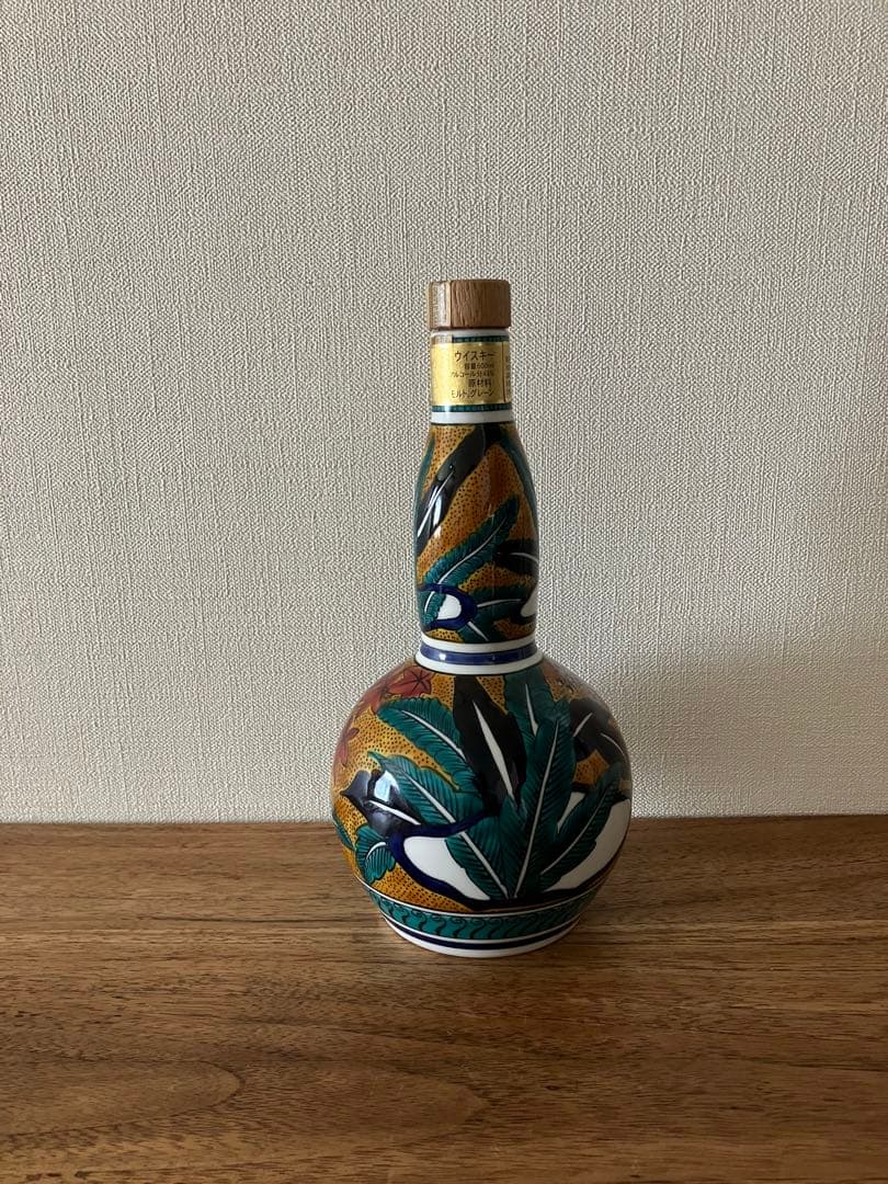 【空瓶】 響 21年 九谷焼 吉田屋風春秋図 陶器