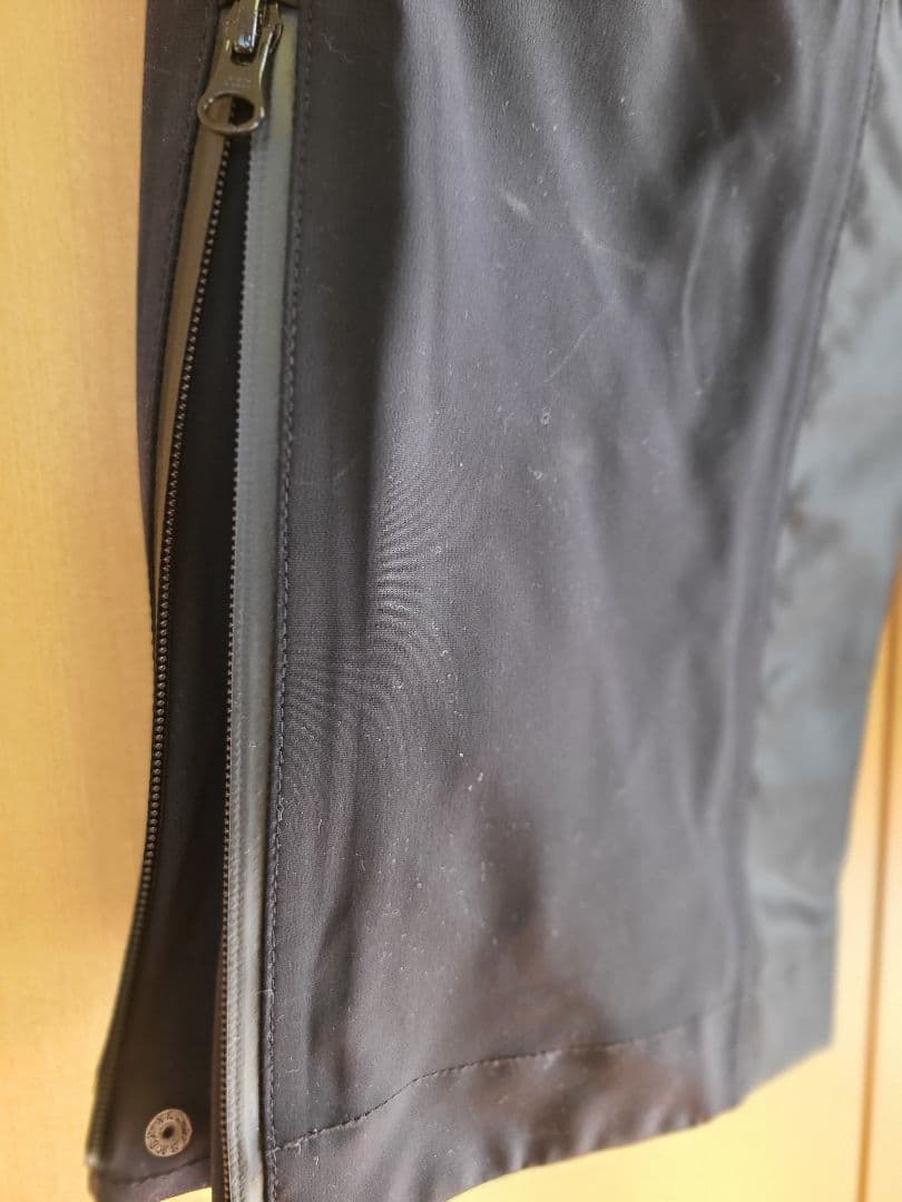 ビブウェア finetrack EVER BREATH グライド スキーM 黒