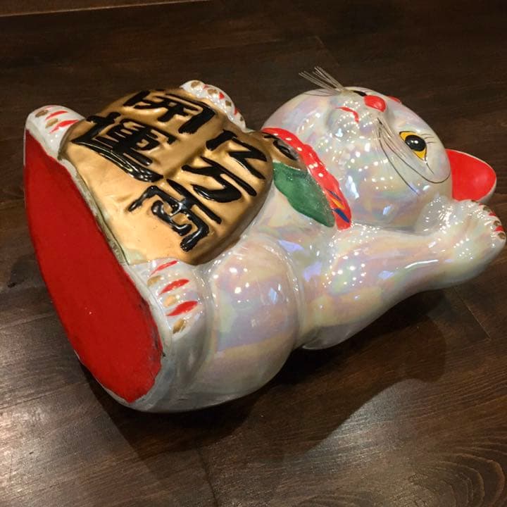 招き猫★古民家 吉祥 縁起 福寿 招福 吉兆 商売繁盛 貯金箱 骨董 粋 レトロ