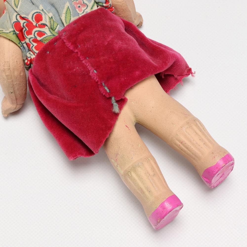 109C 陶器人形 女の子 アンティーク レトロ 置物 インテリア 高さ8㎝