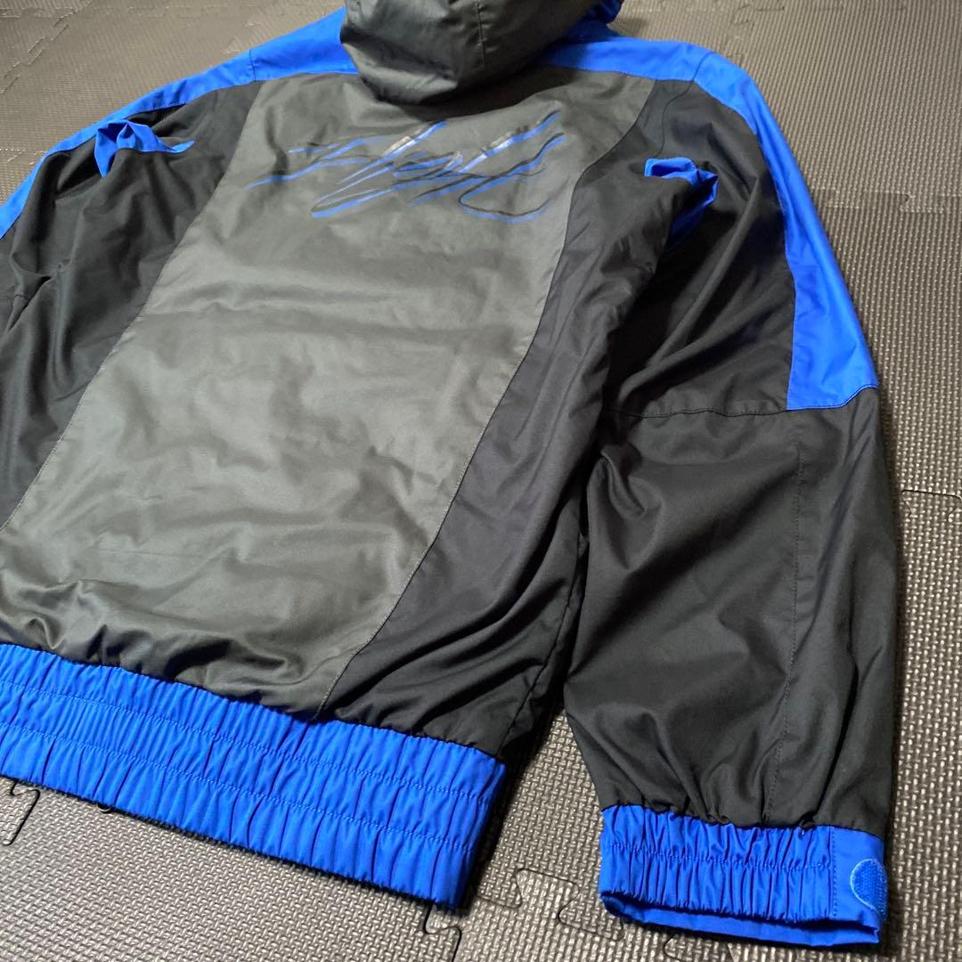 希少　NIKE ナイキ　fight スノーボードジャケット　ナイロンジャケット