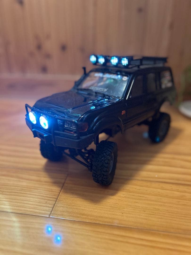 WPL 80ランクル　ハイラックスボディ　カスタム