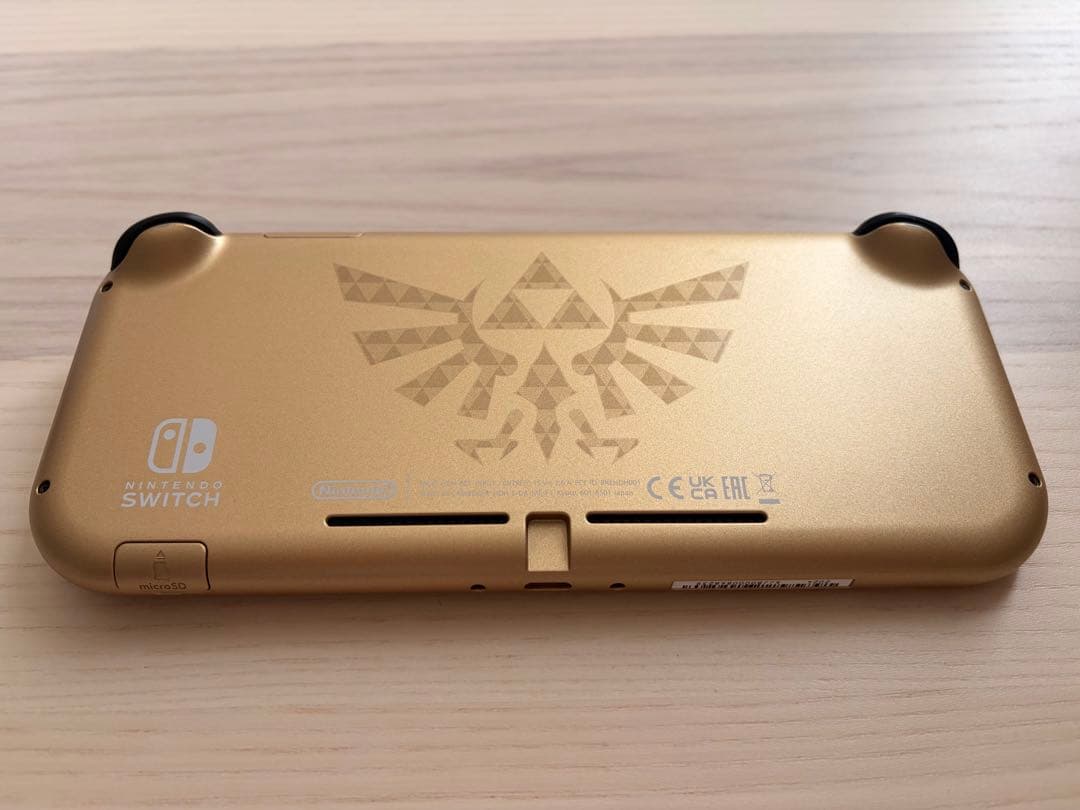 Nintendo Switch lite ハイラルエディション あつ森ソフト付