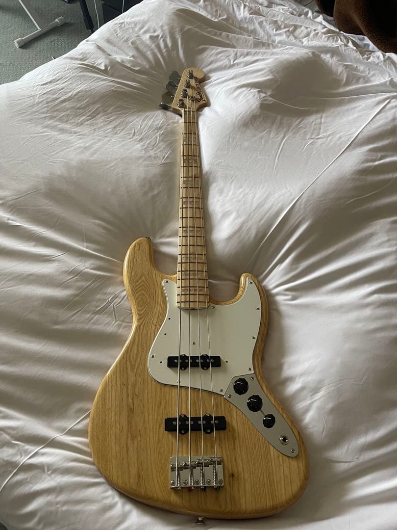Fender MIJ Heritage 70’s Jazz Bass