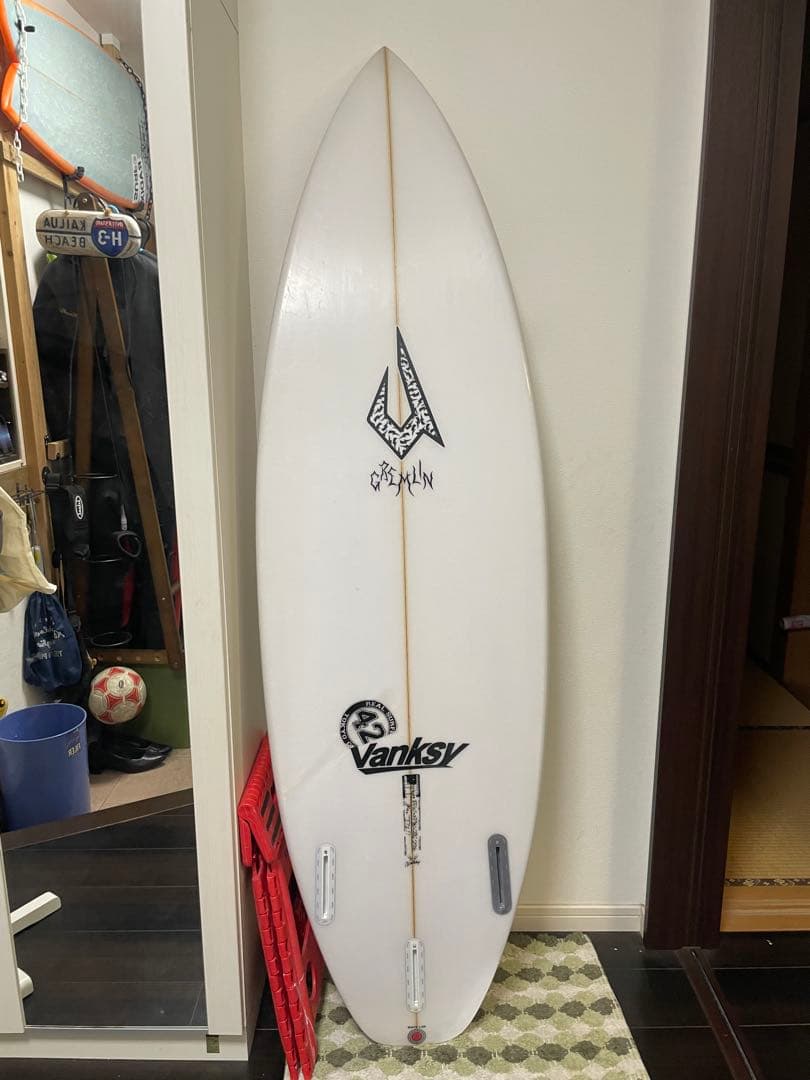 ジャスティスサーフボード　グレムリン5‘10 27.8L