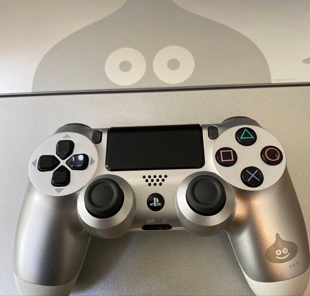 極美品　プレイステーション4 本体 メタルスライムエディション プレステ4