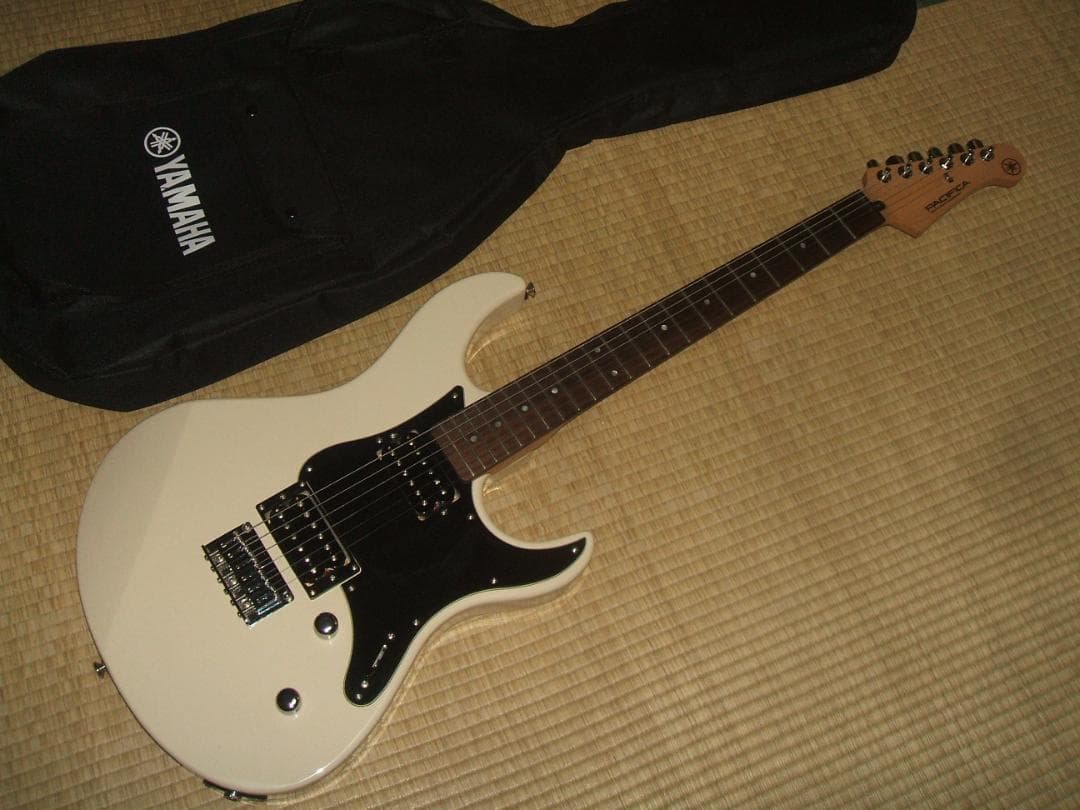 ウ*ミ様 Yamaha エレキギター PACIFICA PAC120H ギターケ