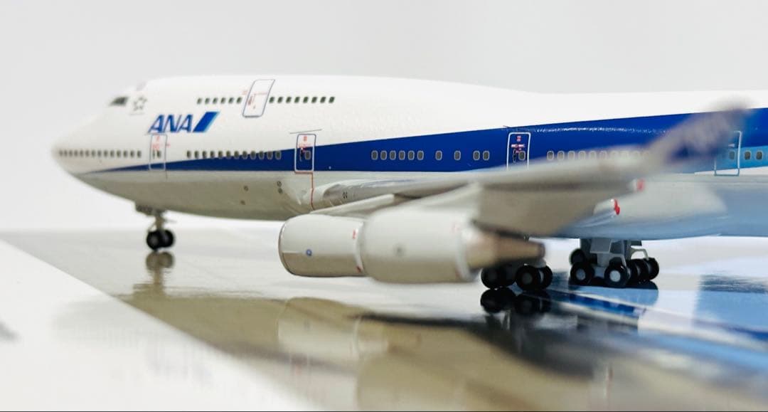 全日空商事 1/400 ANA B747-400 ラストフライトNH40085