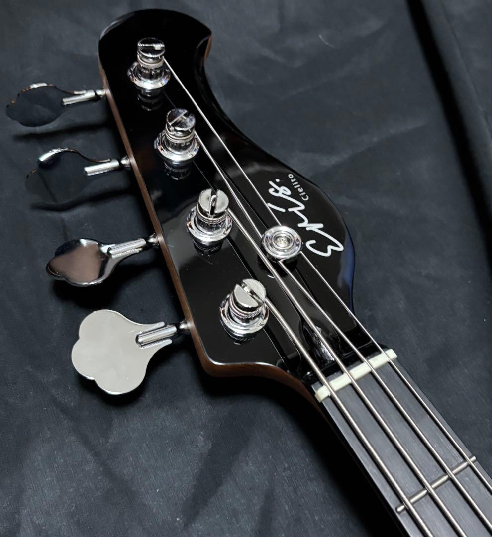 Eris. Cielito エレキベース　ニュームーンブラック