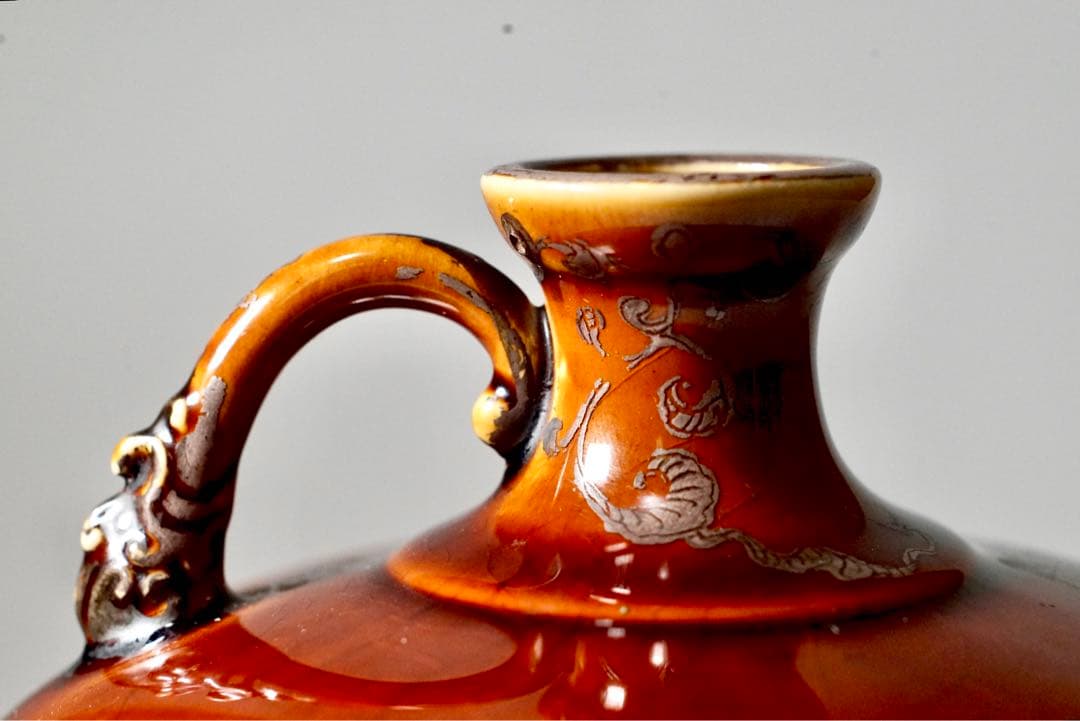 明治期 布志名焼 出雲若山 赤釉銀彩龍図花瓶