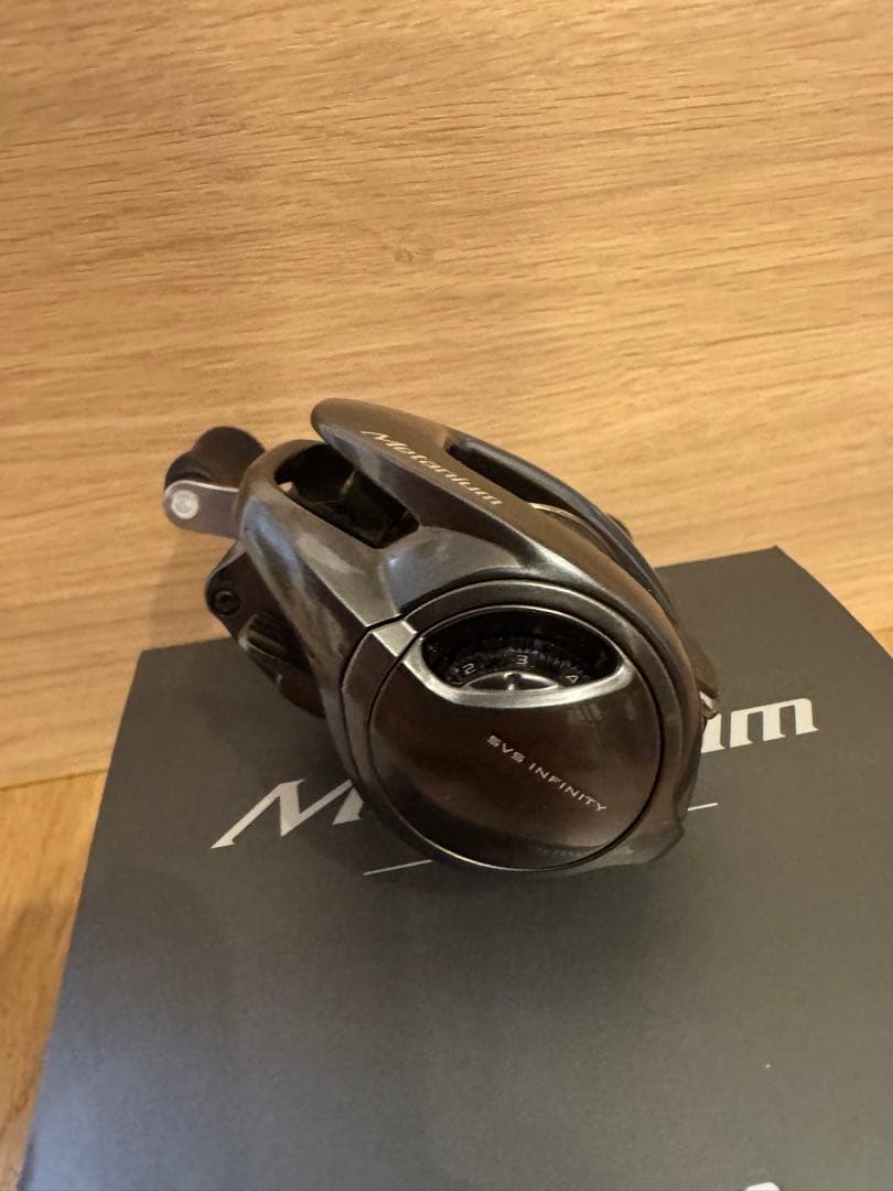 SHIMANO 20 nium HG ベイトリール 使用回数20回程度