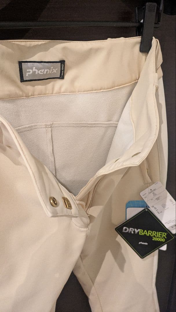 新品 phenix（フェニックス） レディース用スキーパンツ