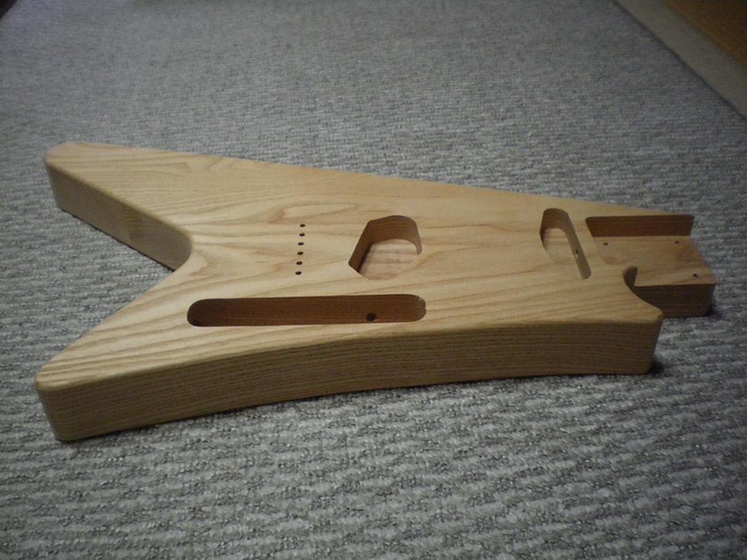 国産 未使用 ギターボディ アッシュ材 テレモダーン