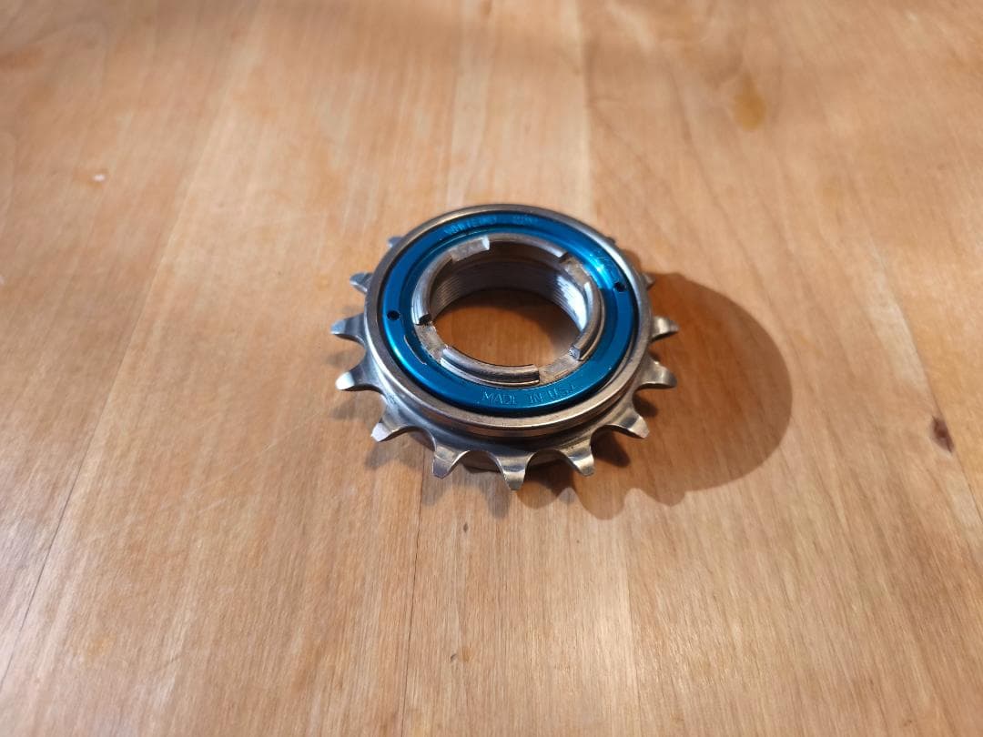 【美品】WHITE INDUSTRIES フリーギア16T