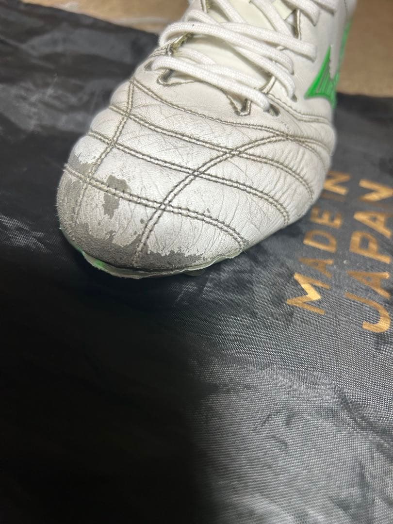 ミズノ モレリアネオ4 【限定色】25cm シューズケース付き