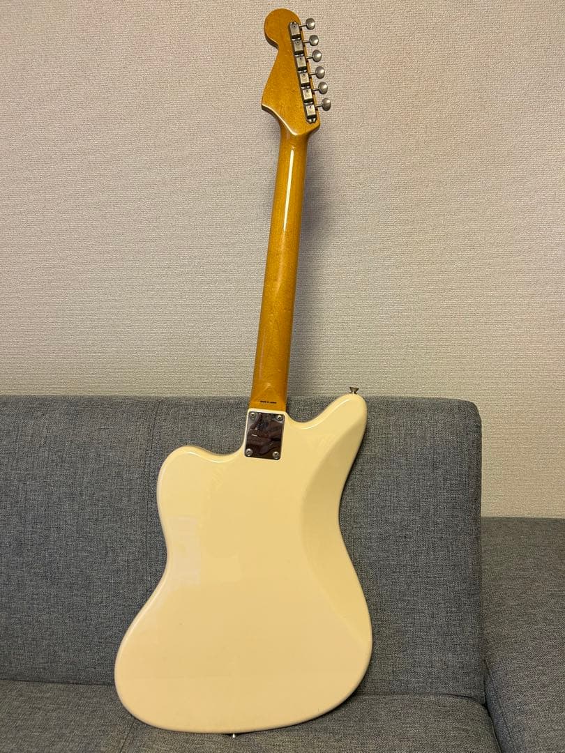 やや難あり Fender Japan Jazzmaster クリーム色