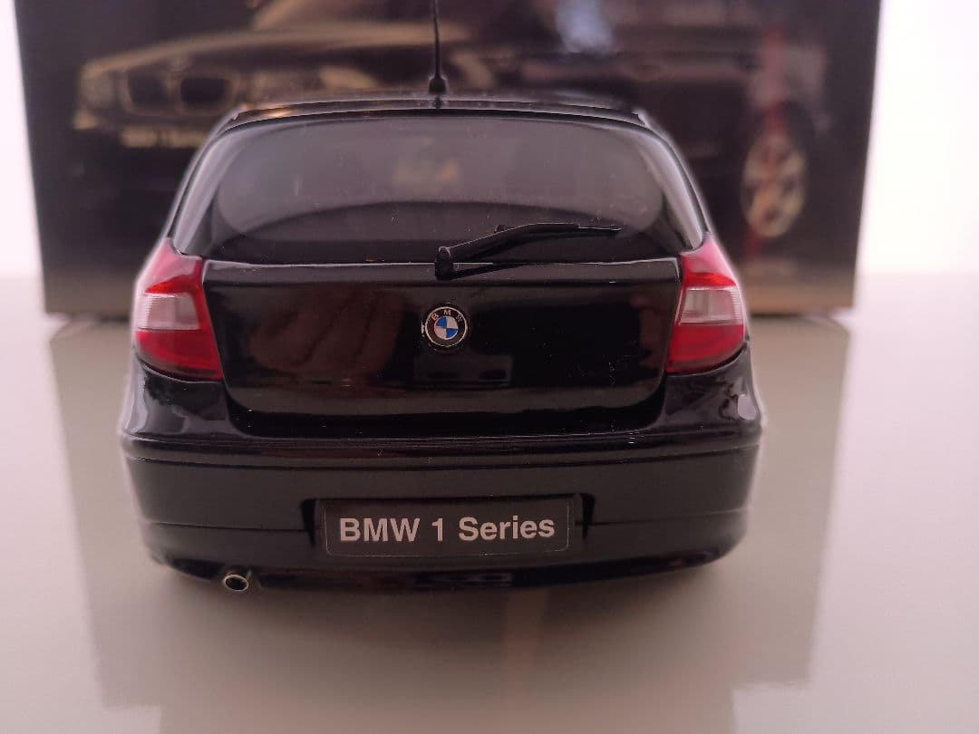 京商 kyosho  120i 1シリーズ E87 Black 1/18