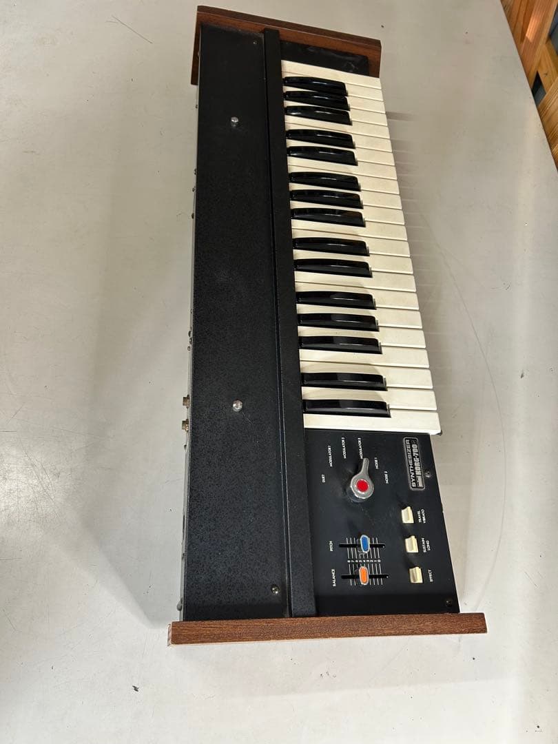 mini KORG-700S アナログシンセサイザー