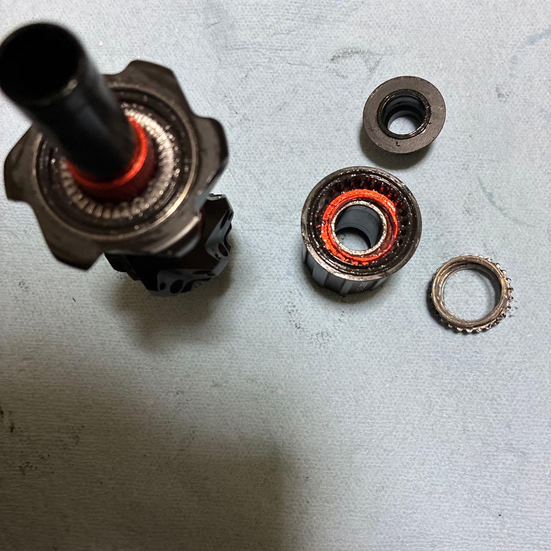 Dt Swiss 240 ハブ　ロード24h ストレートプル