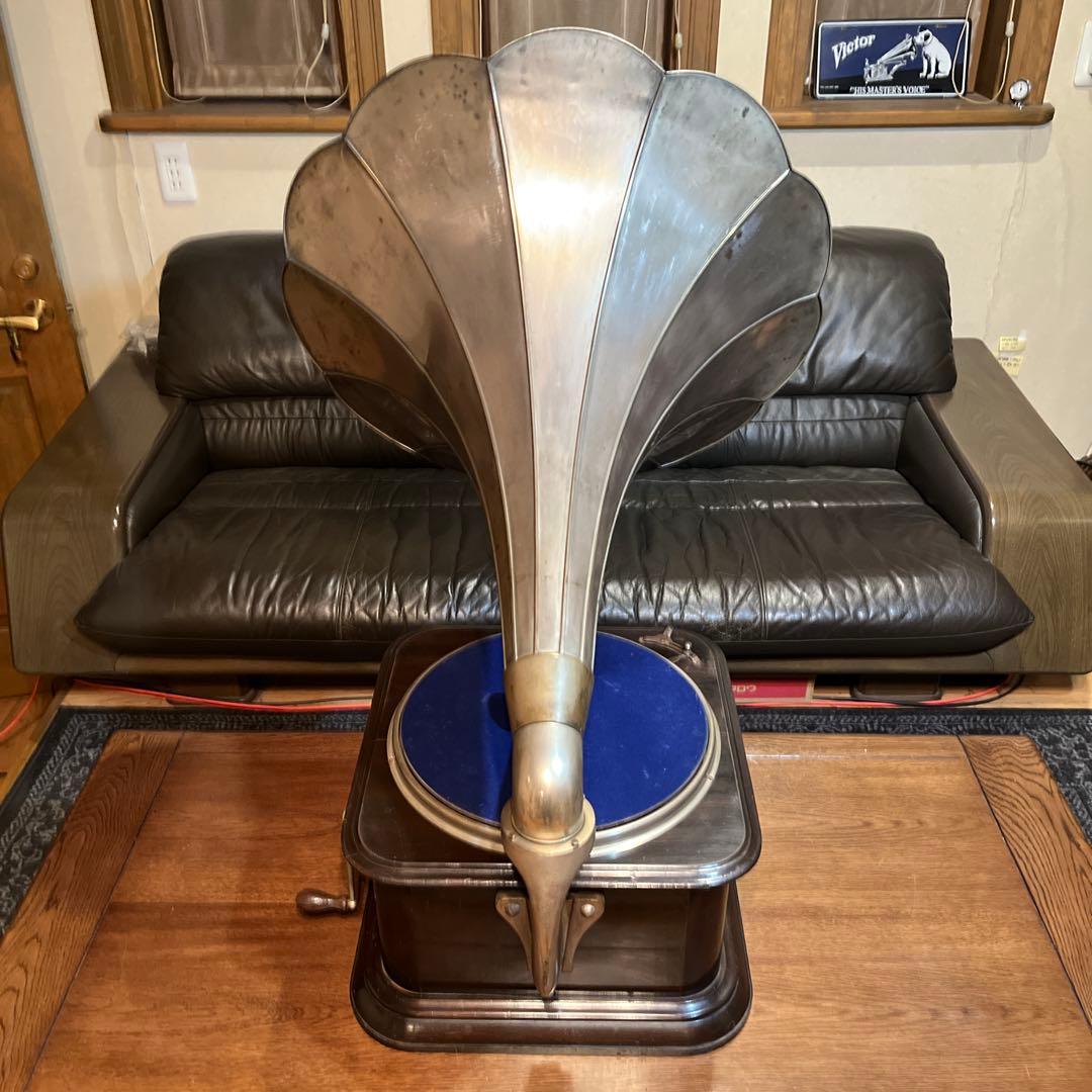 ♬ 大型ラッパ蓄音機 4丁ゼンマイ コロンビア マジェスティック BD型