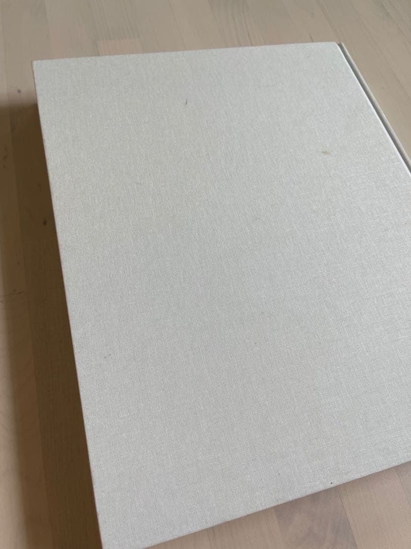 Designed by Apple in California(大サイズ）