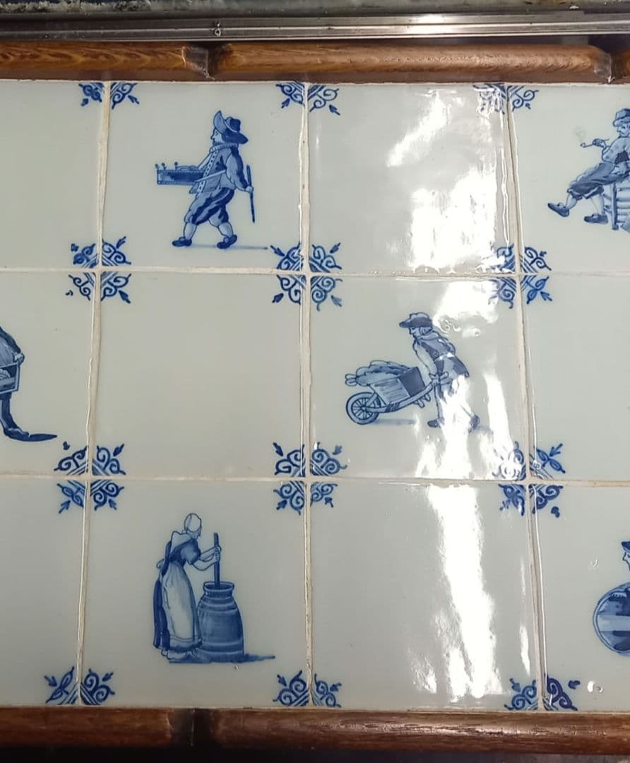 希少　アンティーク　オランダ　デルフト　タイル　サイドテーブル　引き出し付