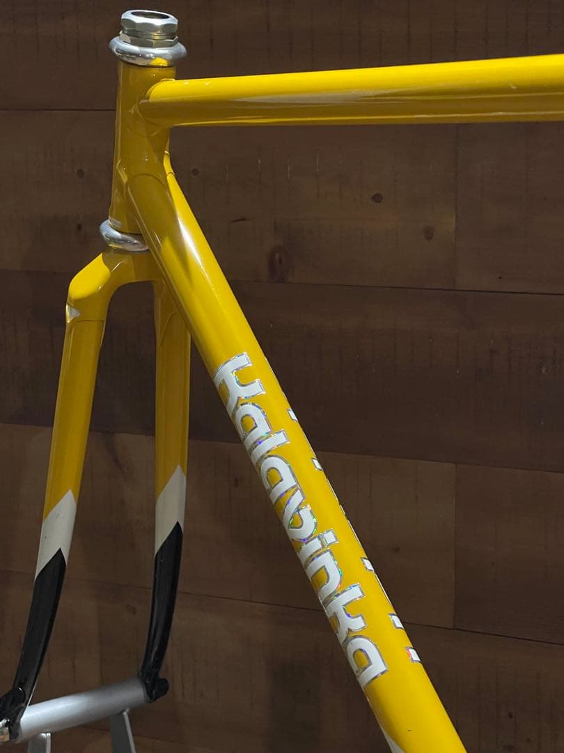 ハリーカラビンカ