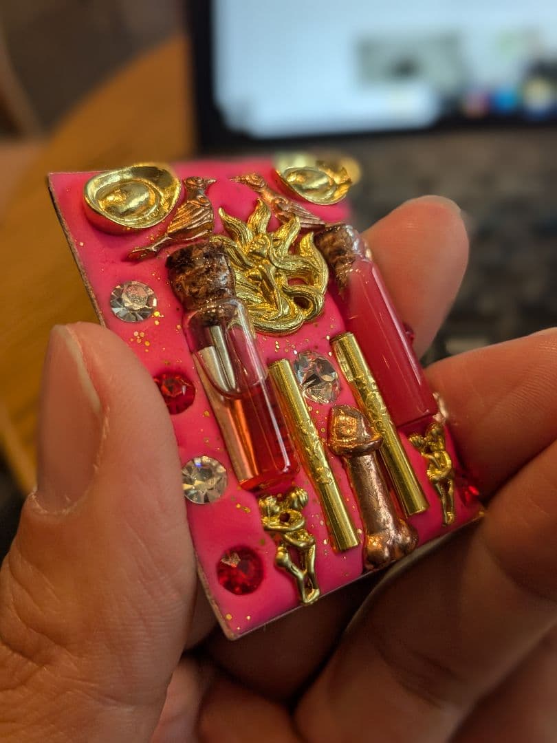 【廉価版！】タイのお守りプラクルアン！九尾の狐の女王様！恋愛＆金運が超アップ！