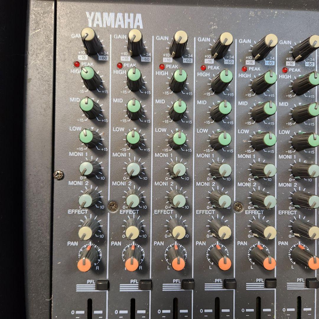 配信機器・PA機器・レコーディング機器 YAMAHA EMX2000 powered mixer