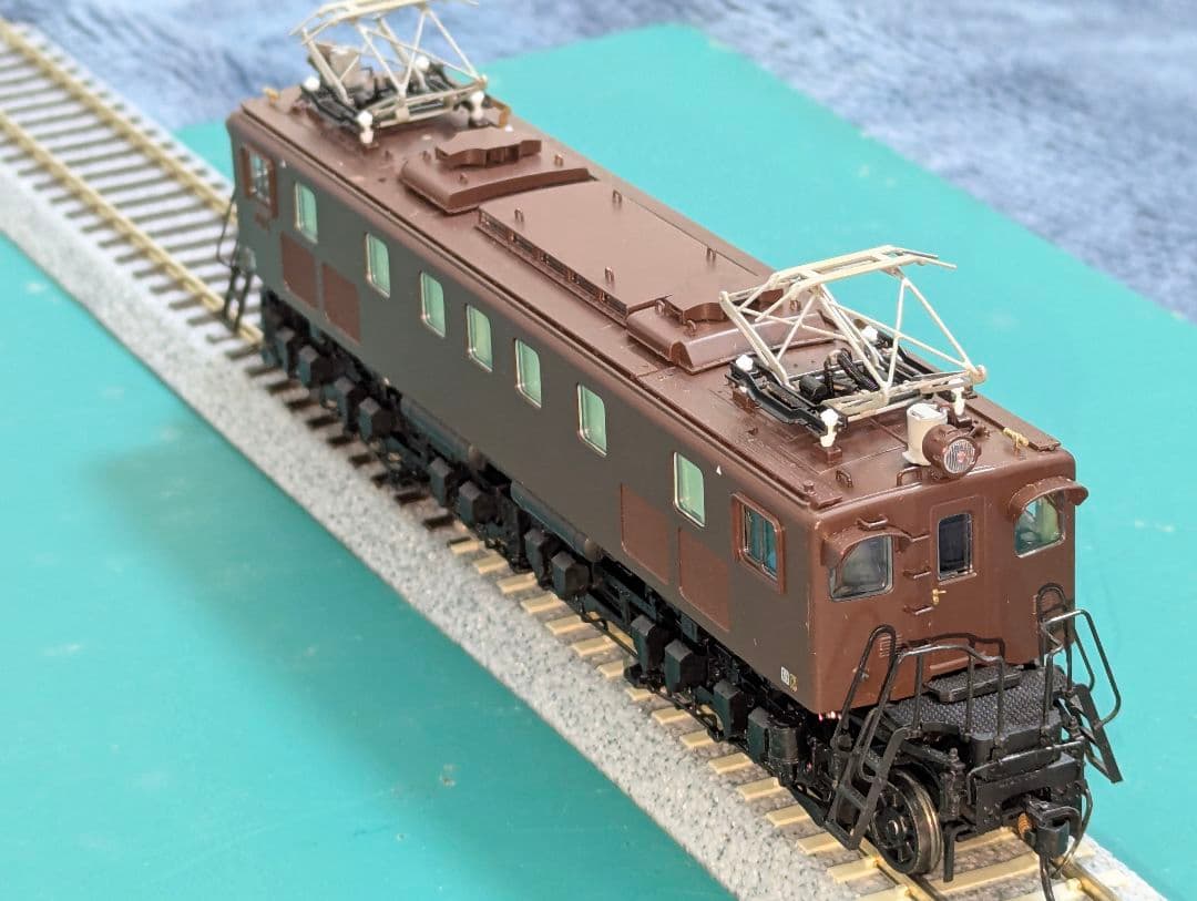 天賞堂　EF15形直流電気機関車　標準タイプ (７窓) 【52002】