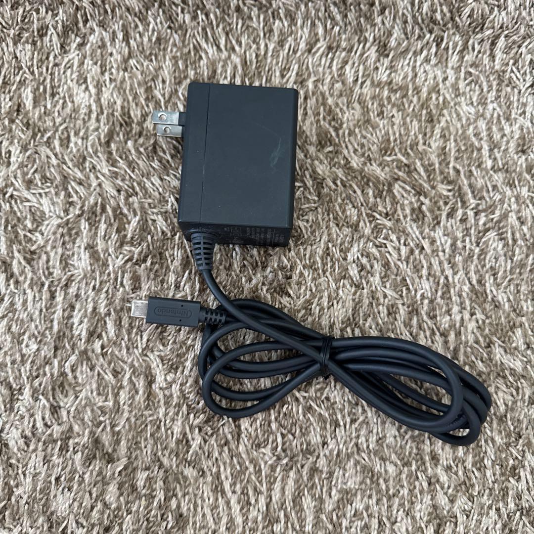 Nintendo Switch 本体 + ゲーム2本 + ケース