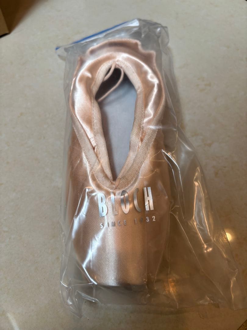 BLOCH ヘリテージ　ポアントシューズ　　未使用品 サイズ5 1/2 X