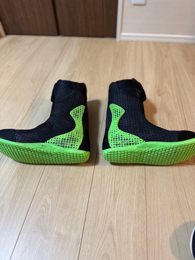 Burton スノーボードブーツ tourist 28.0㎝