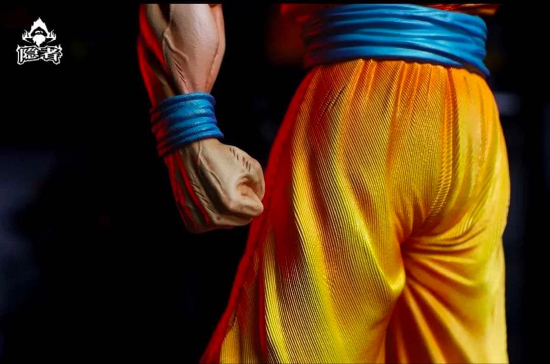 孫悟空　スーパーサイヤ人2　フィギュア　ドラゴンボール　ガレージキット