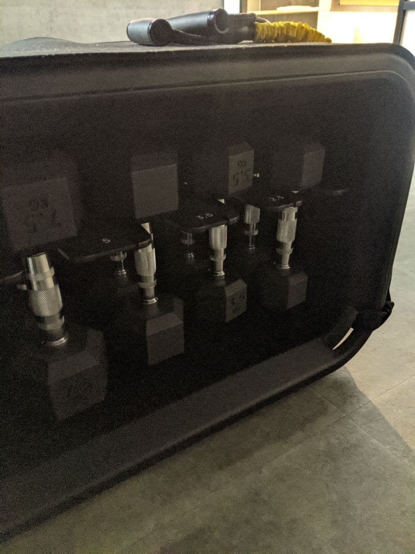 TECHNOGYM BENCH テクノジム　多機能トレーニングベンチ