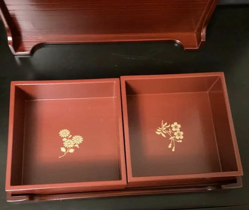 新品　象彦漆器 四方盆　菓子器 四角形 濃い赤色　箱付き