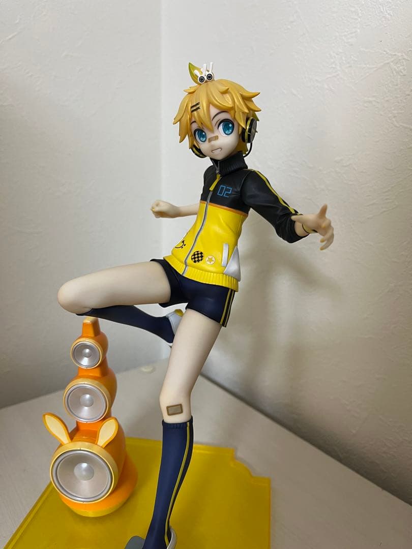 【箱付き】鏡音レン 1/7スケールフィギュア