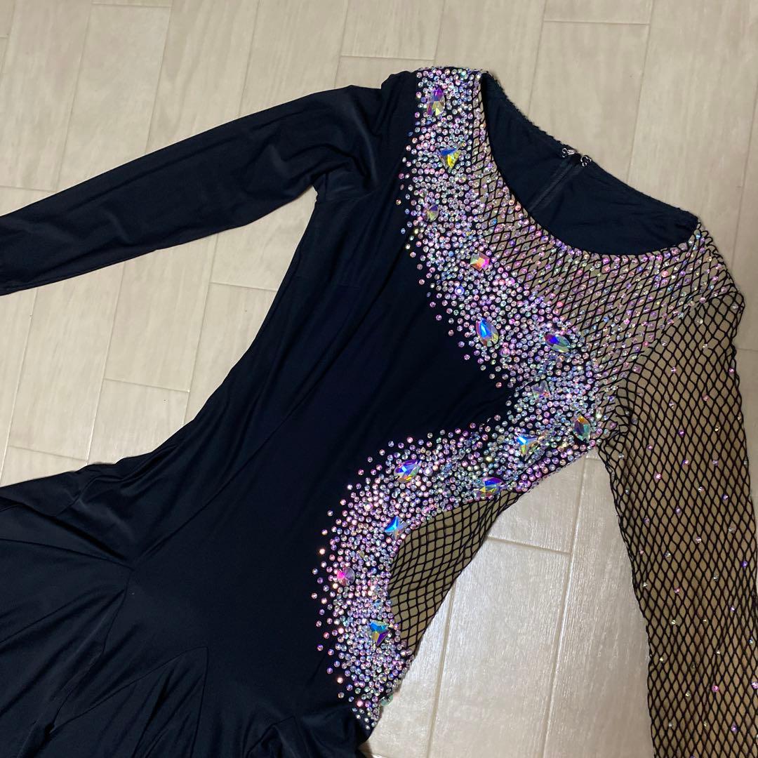 黒の社交ダンスドレス ビジュー付き